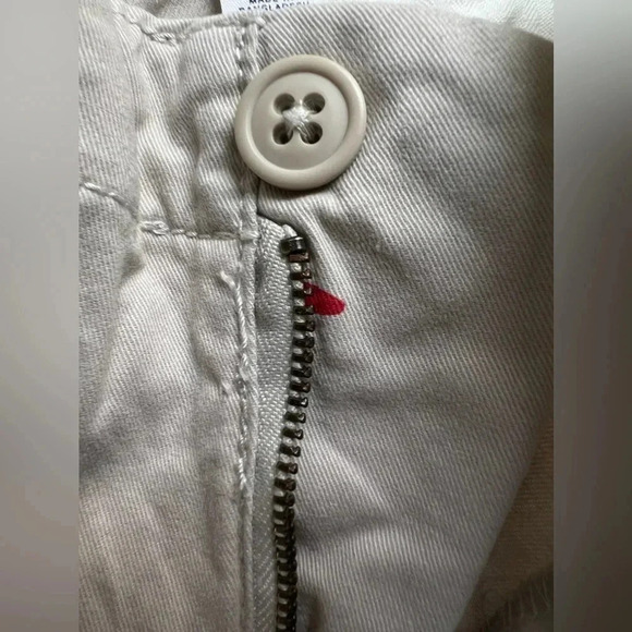 GAP kids | boys Bermuda shorts. Size: 12 - Picture 10 of 12